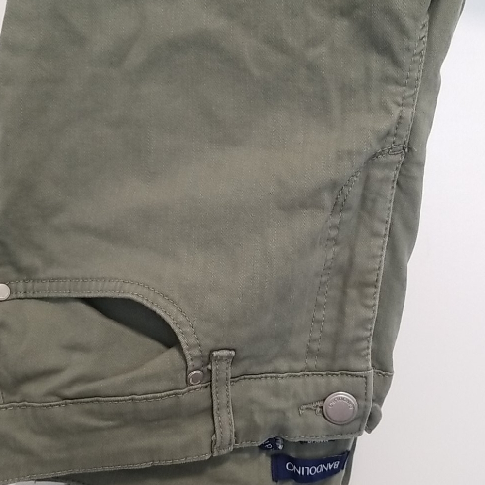 Green pants - Picture 2 of 4
